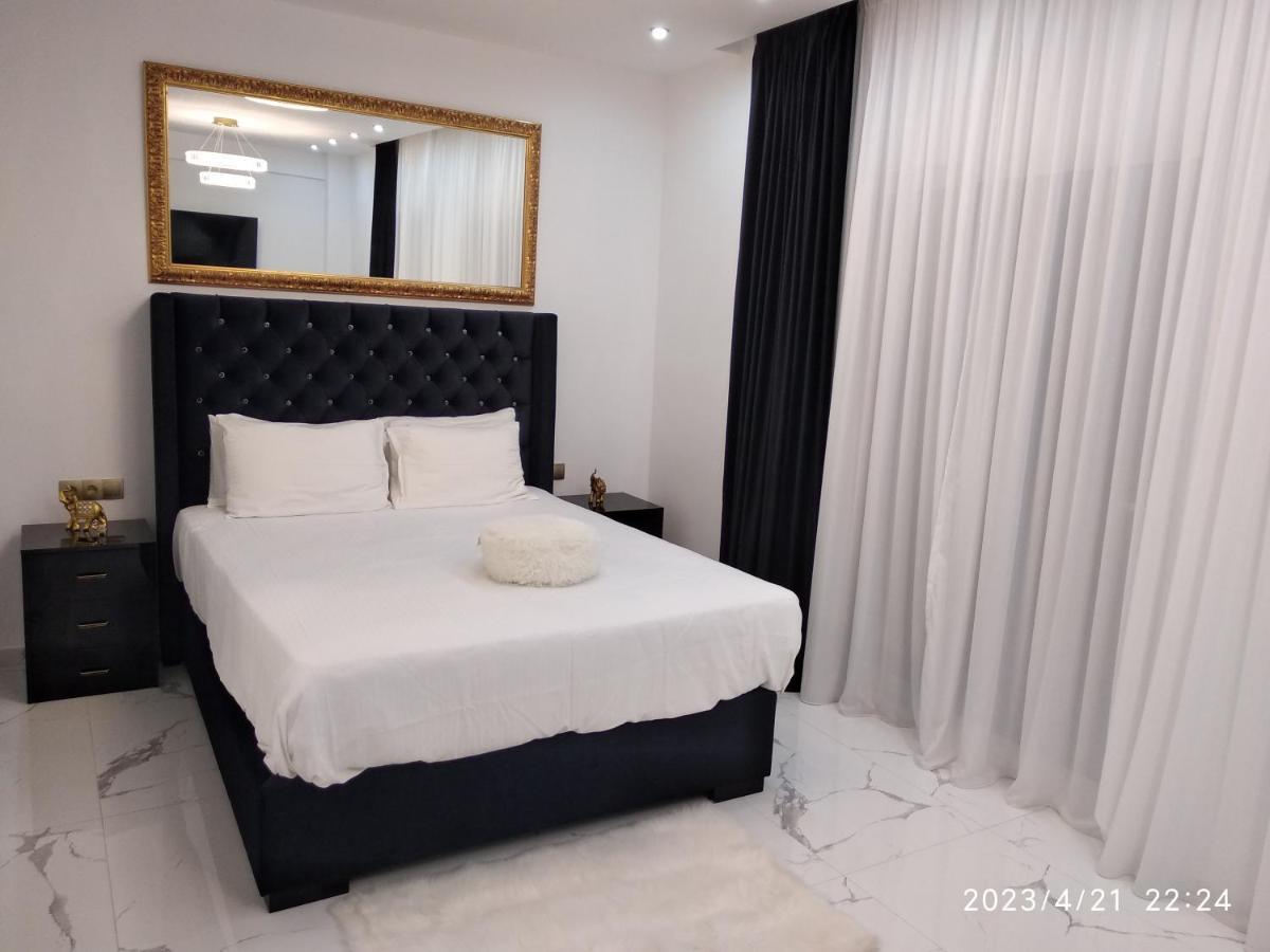 Despina'S Palace Apt Downtown Heraklion  ภายนอก รูปภาพ