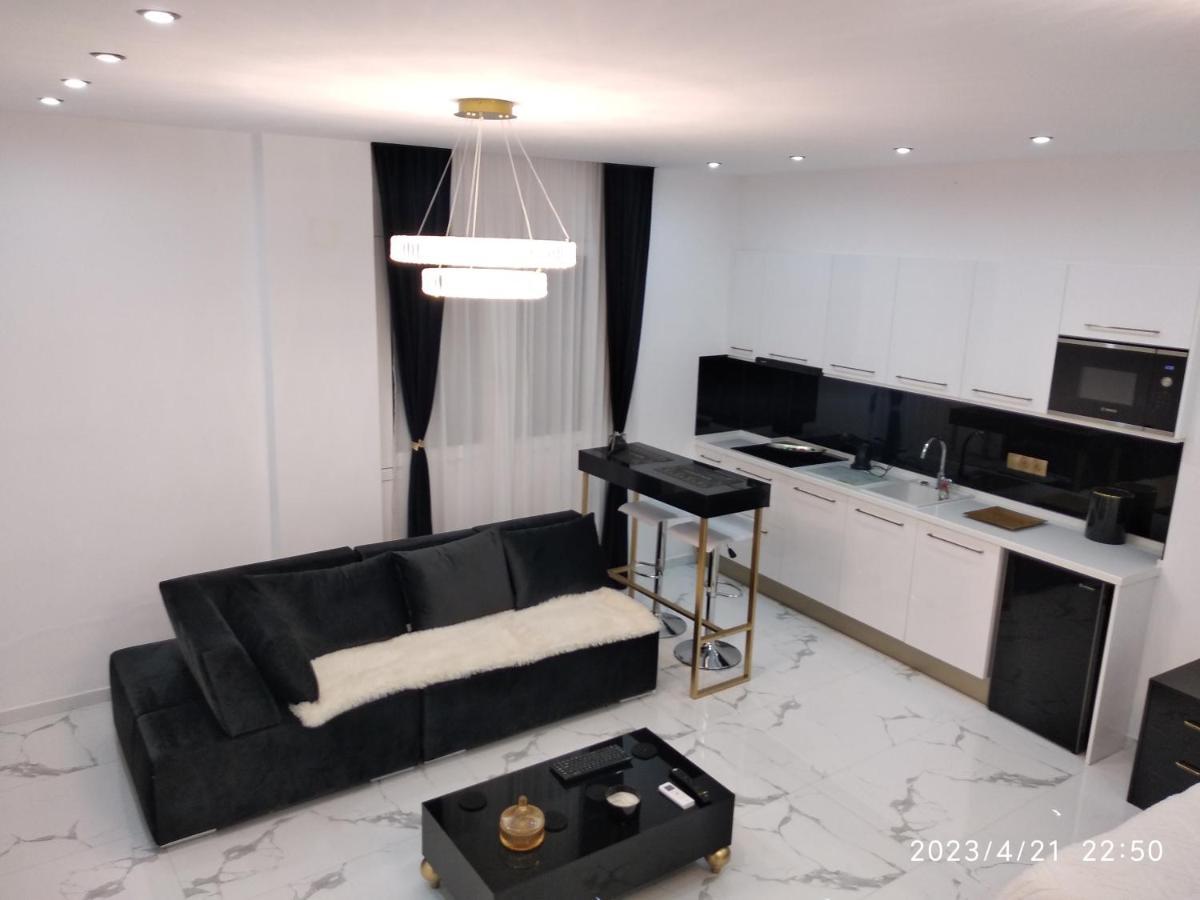 Despina'S Palace Apt Downtown Heraklion  ภายนอก รูปภาพ